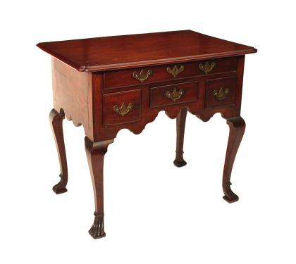 Mahogany Queen Anne Dressing Table