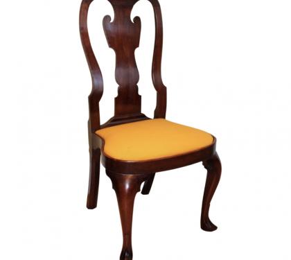 Walnut Queen Anne Balloon Seat Side Chair