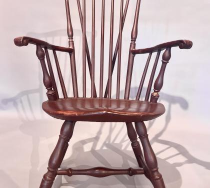 Rare Comb Back Windsor Arm Chair