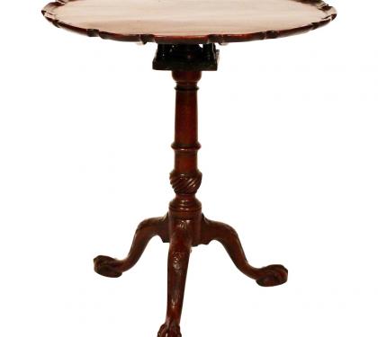 18th Century Mahogany English Piecrust Tea Table